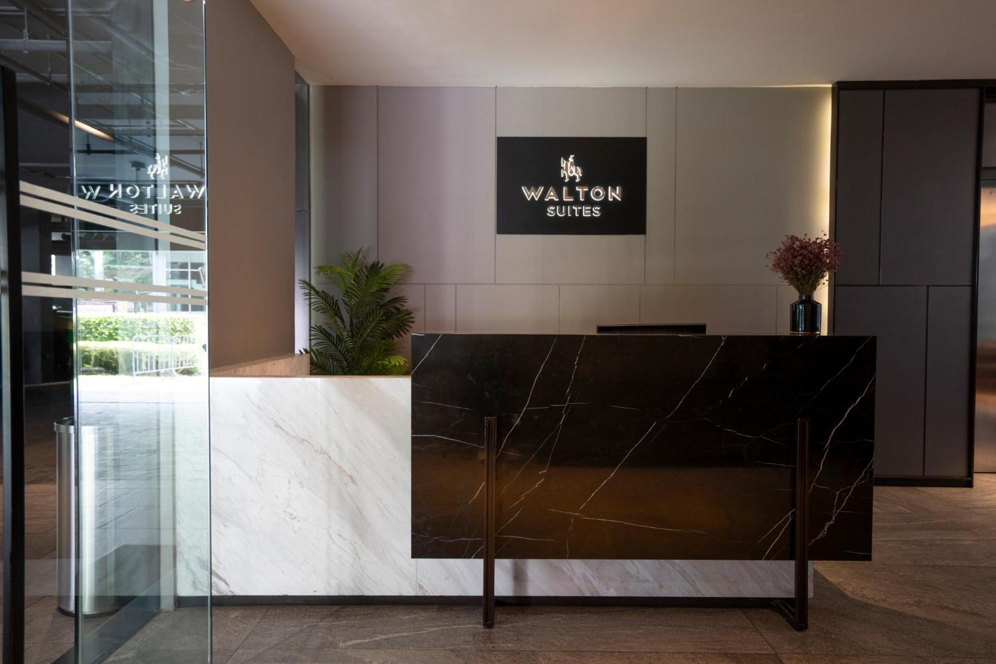 Walton Suites Sukhumvit Bangkok Kültér fotó