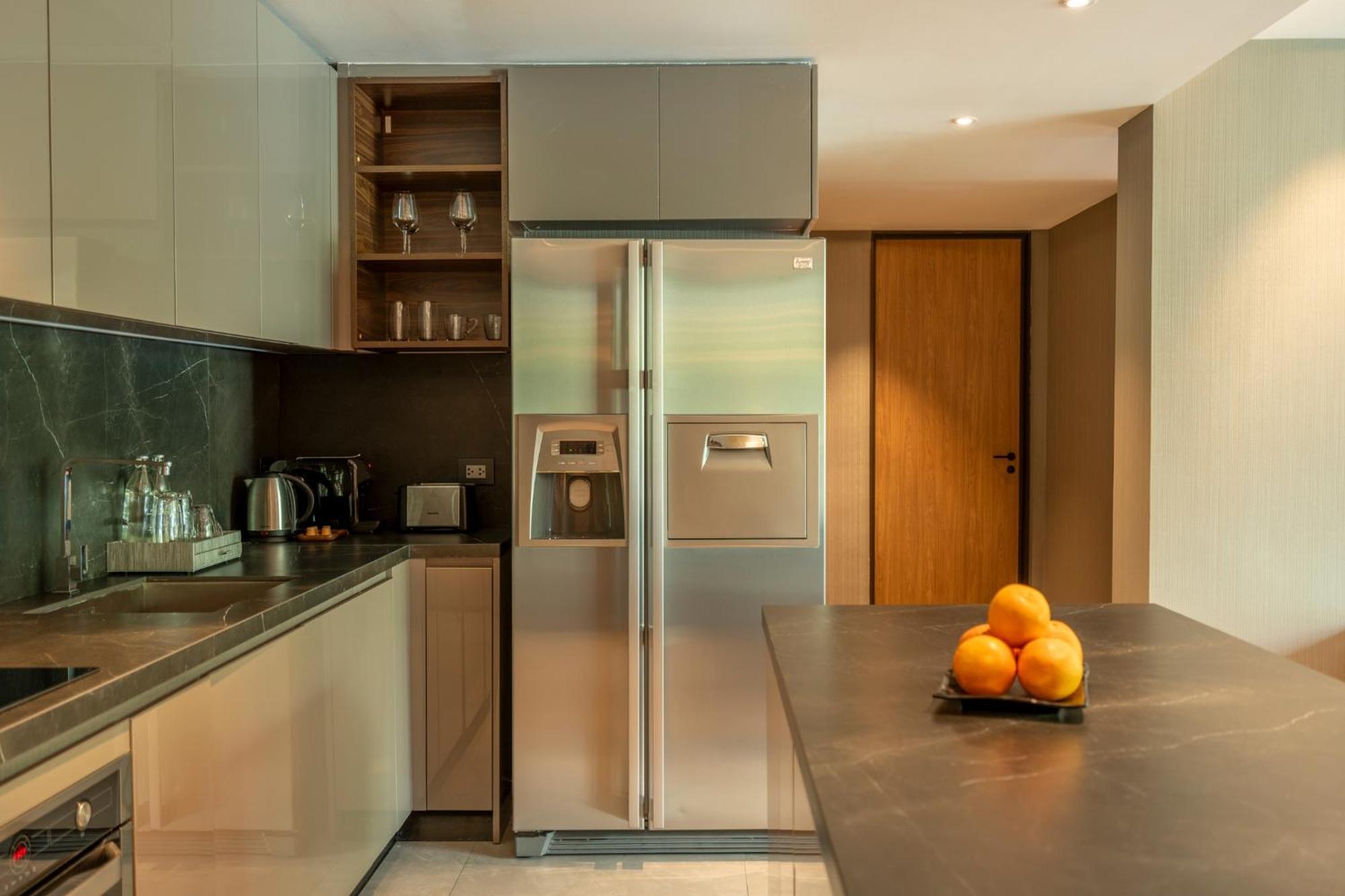 Walton Suites Sukhumvit Bangkok Kültér fotó