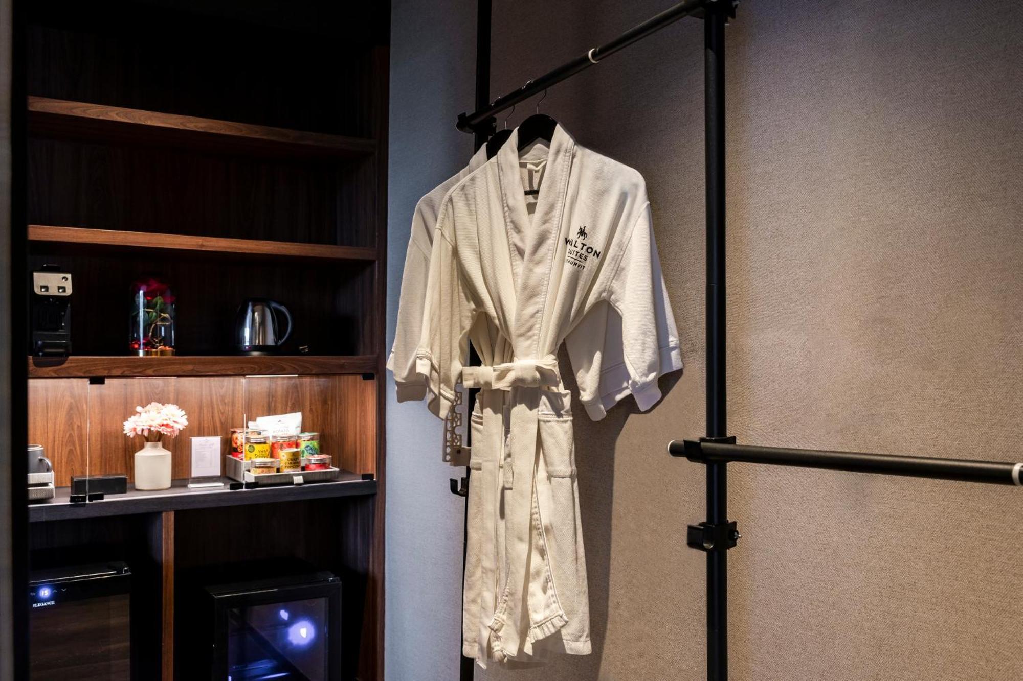 Walton Suites Sukhumvit Bangkok Kültér fotó