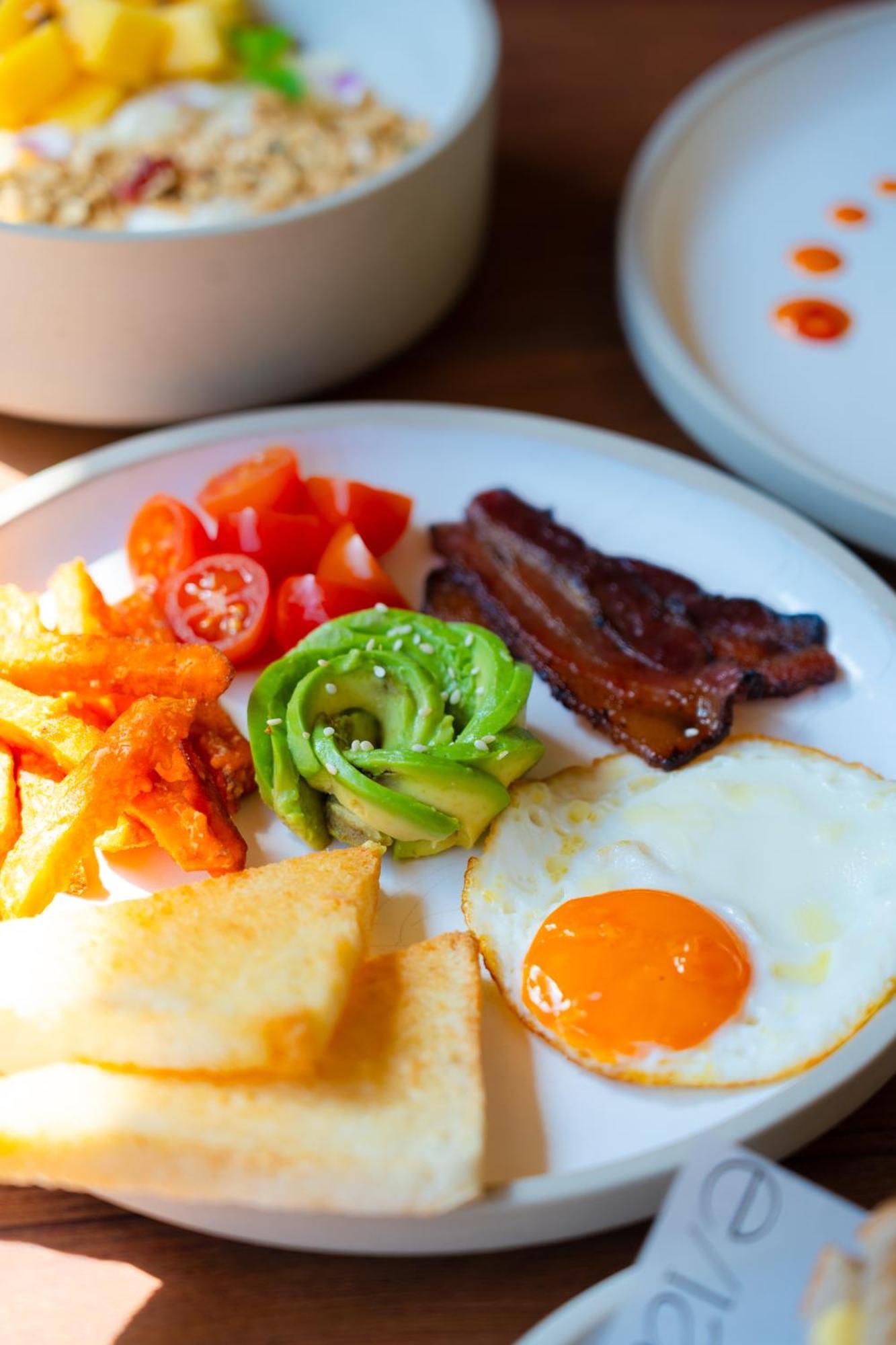 Walton Suites Sukhumvit Bangkok Kültér fotó